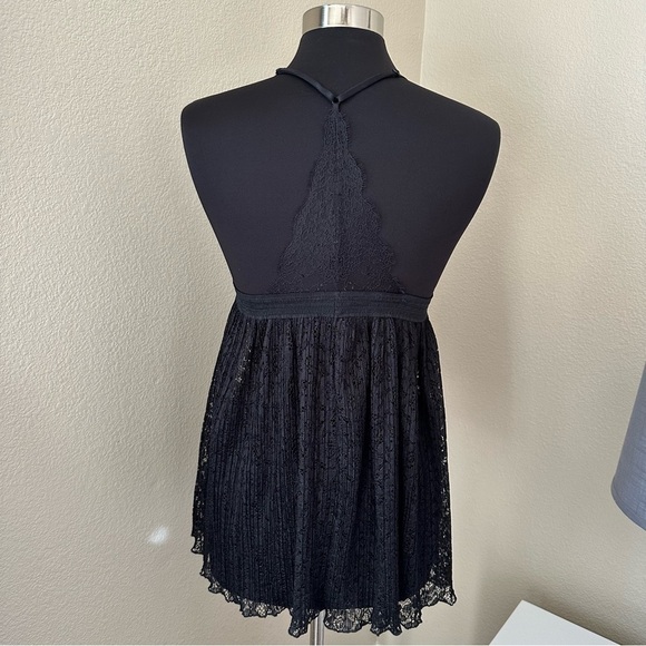 Victoria's Secret Black Lace Babydoll Chemise - Picture 6 of 11